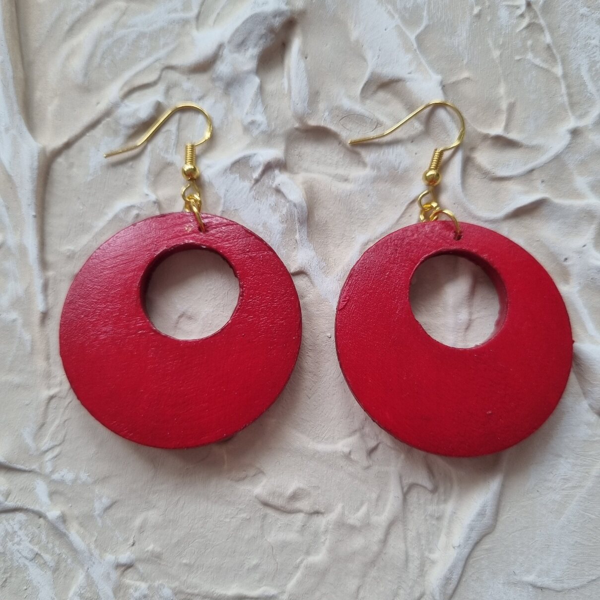 Textured Round Earring - Red and Gold
