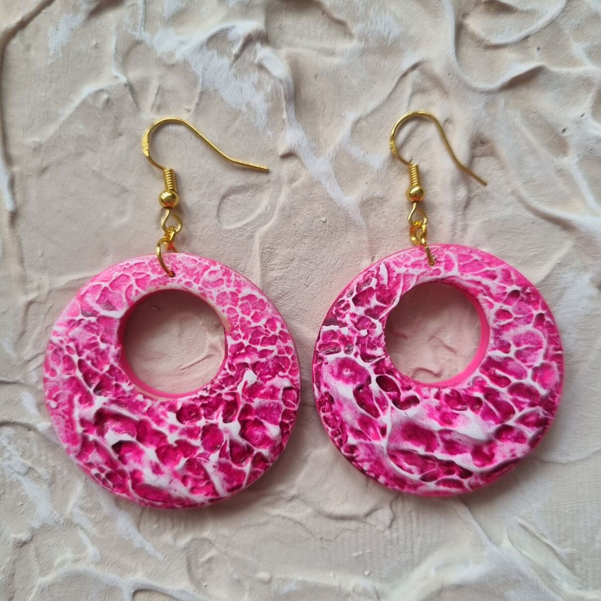 Textured Round Earring - Pink